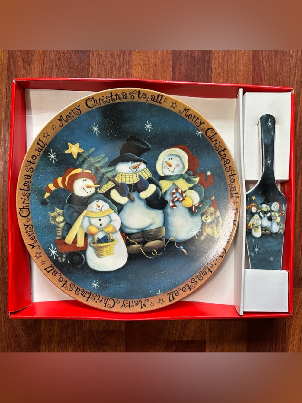 Adorable Holiday Snowman Family Ceramic Cake Plate Set